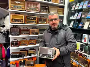 Nostalji Rüzgarı: Eskişehir'de Radyo Satışları Patladı!