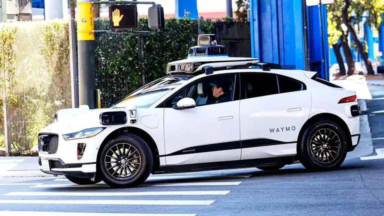Uber Şoförlerine Robotlar Tehdit mi? CEO Açıkladı!
